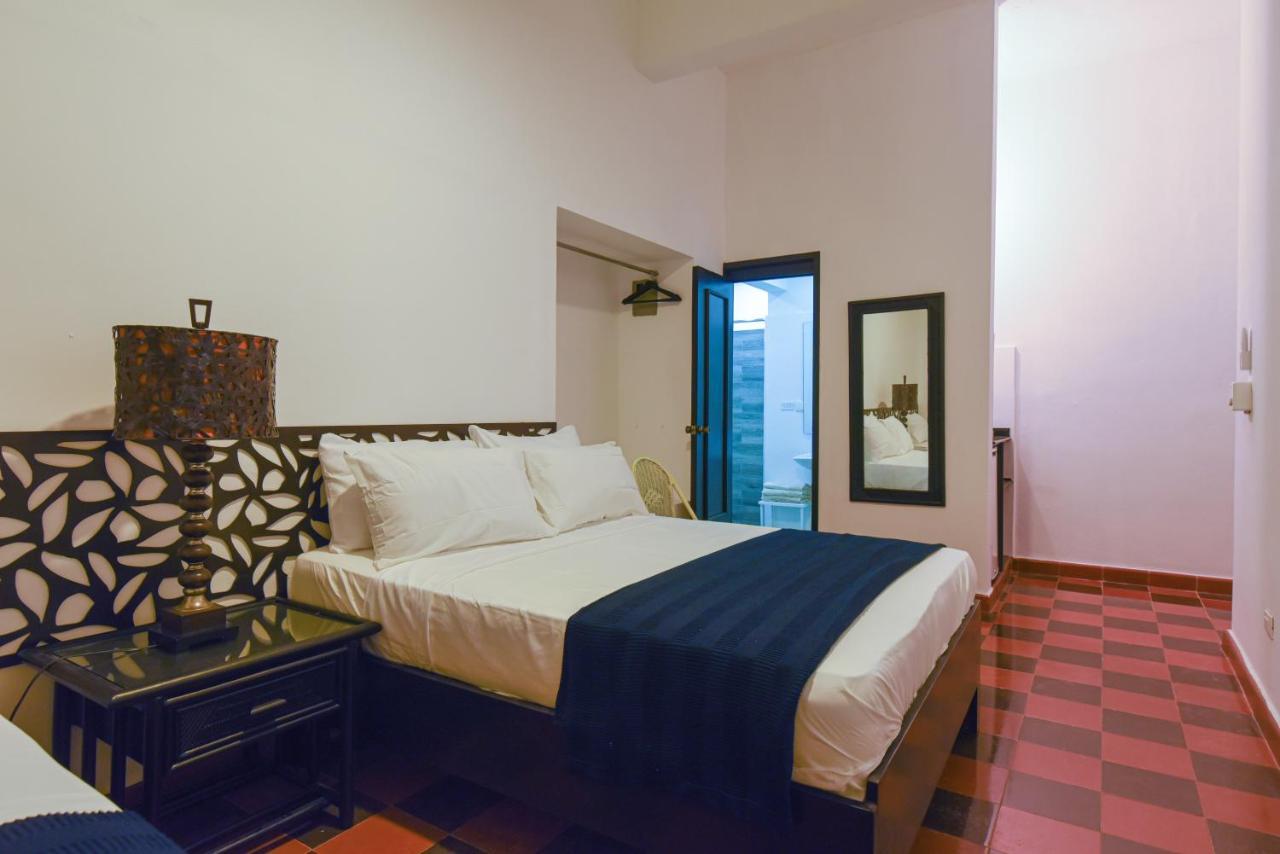 Ph 19 Guesthouse Hotel In Gazcue Santo Domingo Exterior foto