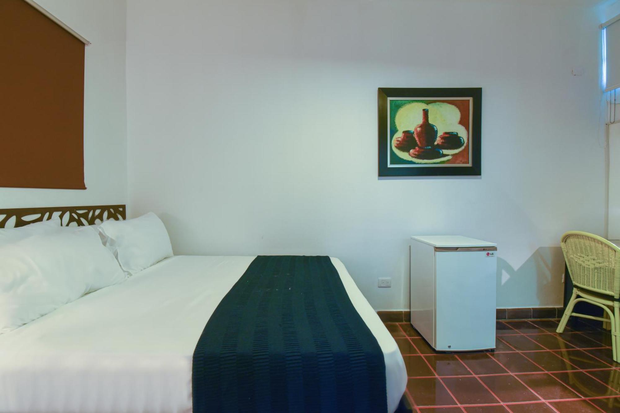 Ph 19 Guesthouse Hotel In Gazcue Santo Domingo Habitación foto